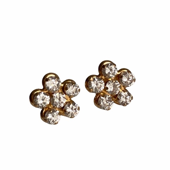 Vintage 10K Gold CZ Flower Earrings Stud Cubic Zirconia Faux Diamond Cluster - Picture 2 of 9